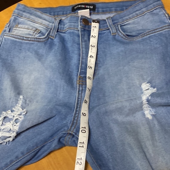 Fashion Nova Jeans - Distressed High Waisted Skinny Women’s 9/W28 - Picture 14 of 15